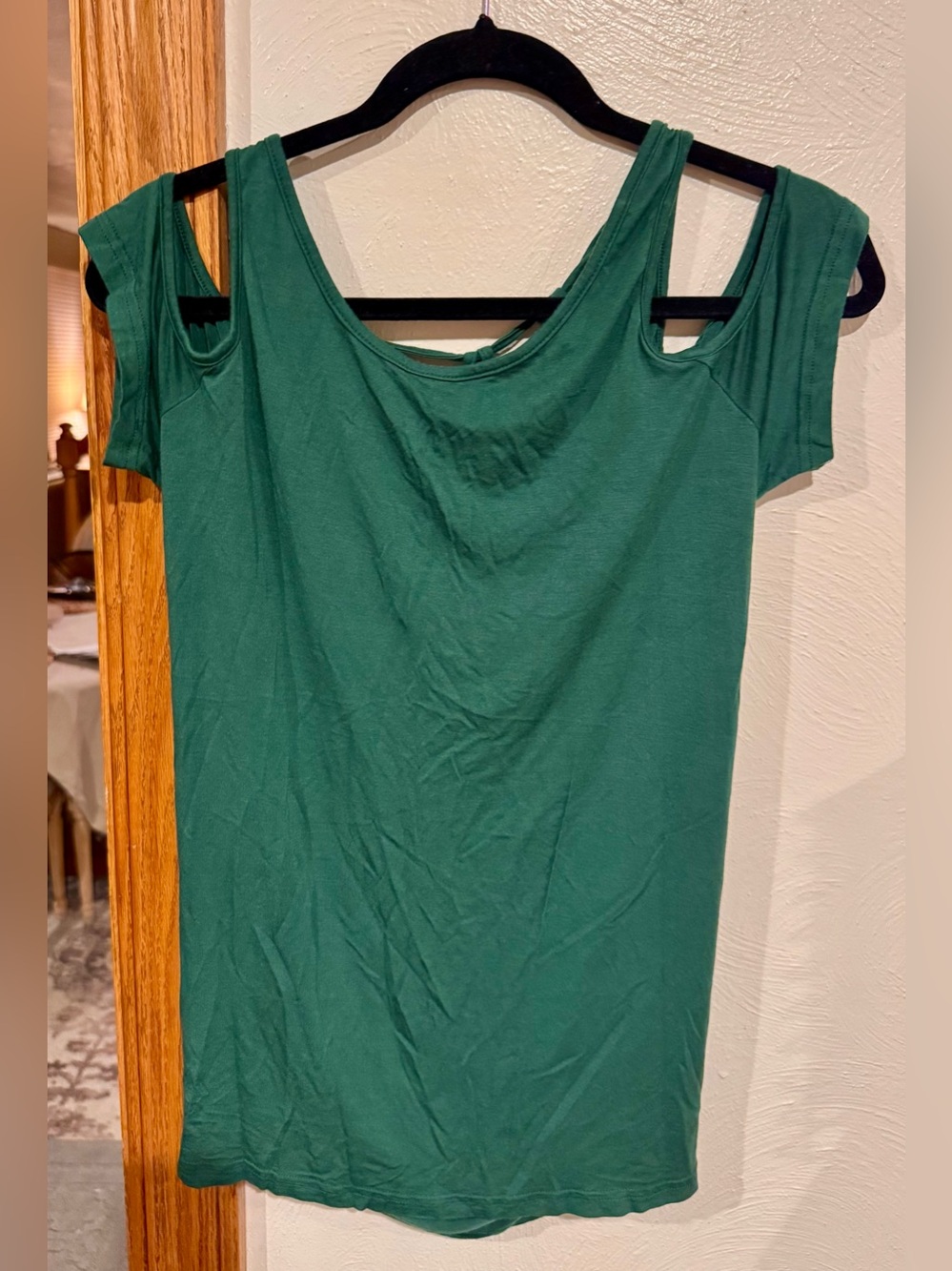 Women's Green Cold-Shoulder Scoop Neck Top